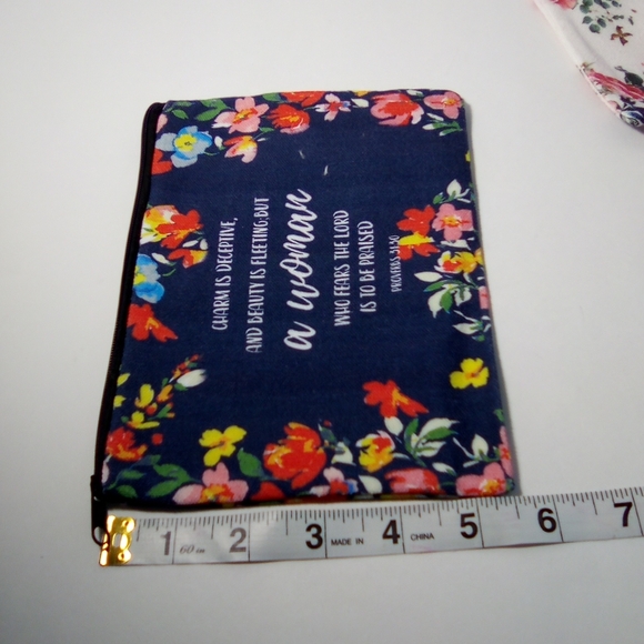 2 Inspirational Bible Verse Make-up Bags Lot #3 - Picture 6 of 8